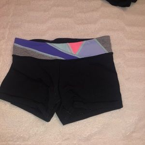 Ivivva booty shorts!!